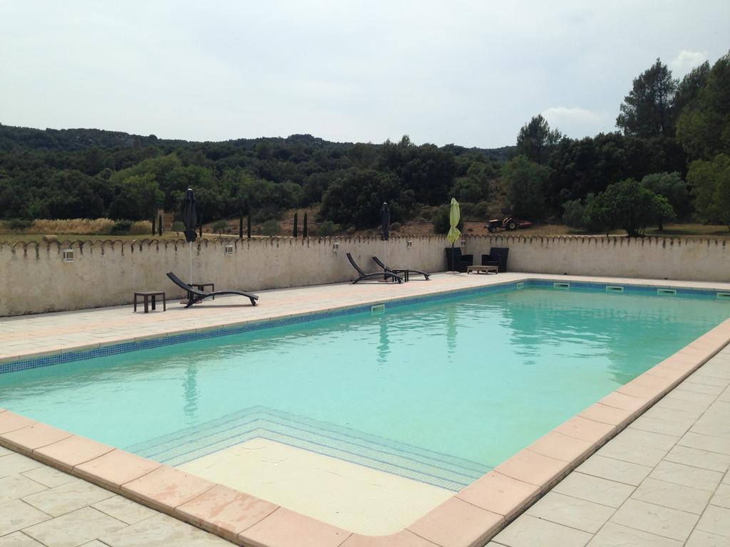Domaine Saint Martin Hotel Valliguieres Exterior photo